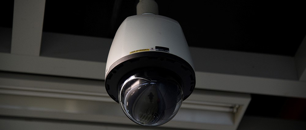 黑客入侵15萬個監控攝像頭，特斯拉倉庫監控視頻曝光！